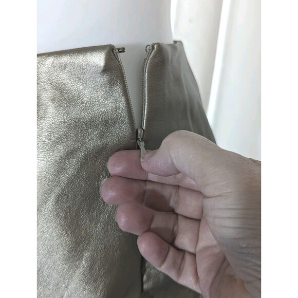 BCBGeneration Faux Leather Metallic Bronze/Gold Ankle Pants – Size XS – NWT - Picture 3 of 5